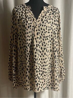 Tahari Womens Beige Black Leopard Print Long Sleeve Blouse